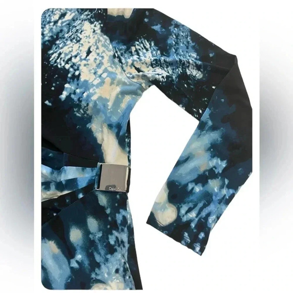Calvin Klein Long Sleeve Wrap Style Top With Buckle Blue White Size Medium - Picture 8 of 10